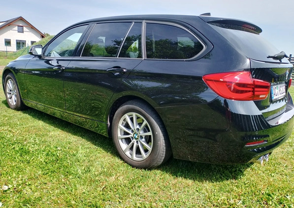 BMW Seria 3 cena 66600 przebieg: 98000, rok produkcji 2019 z Piła małe 67